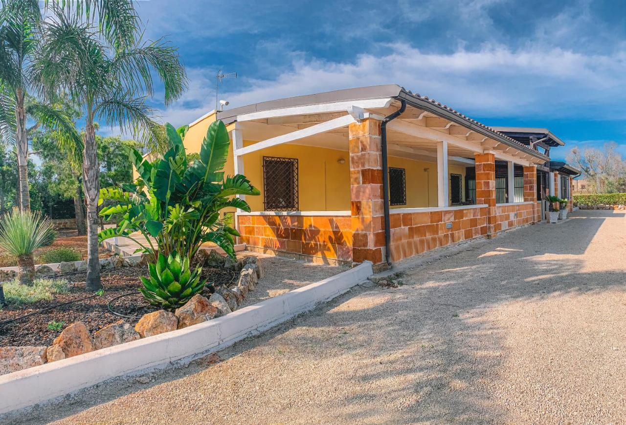 Coral B&B Porto Cesareo Buitenkant foto