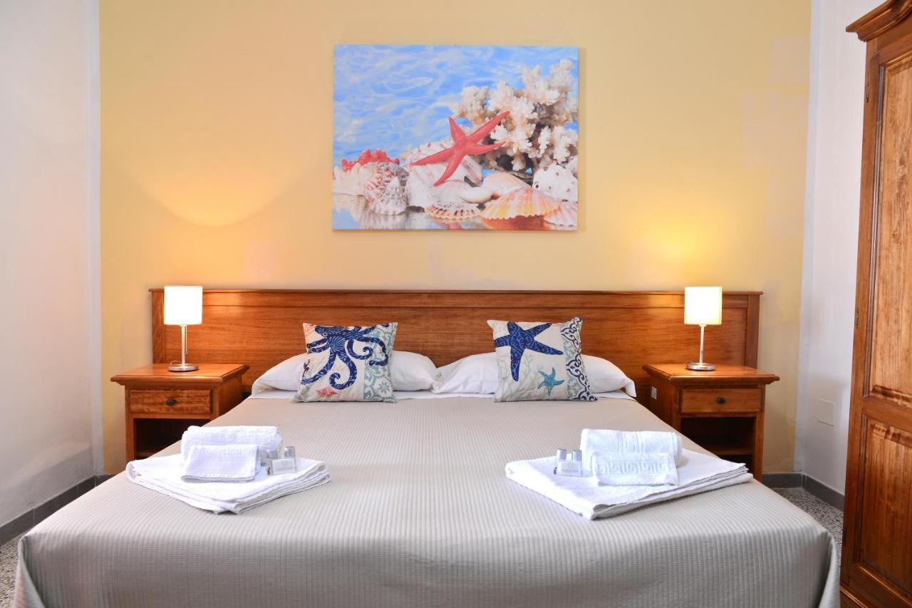 Coral B&B Porto Cesareo Buitenkant foto