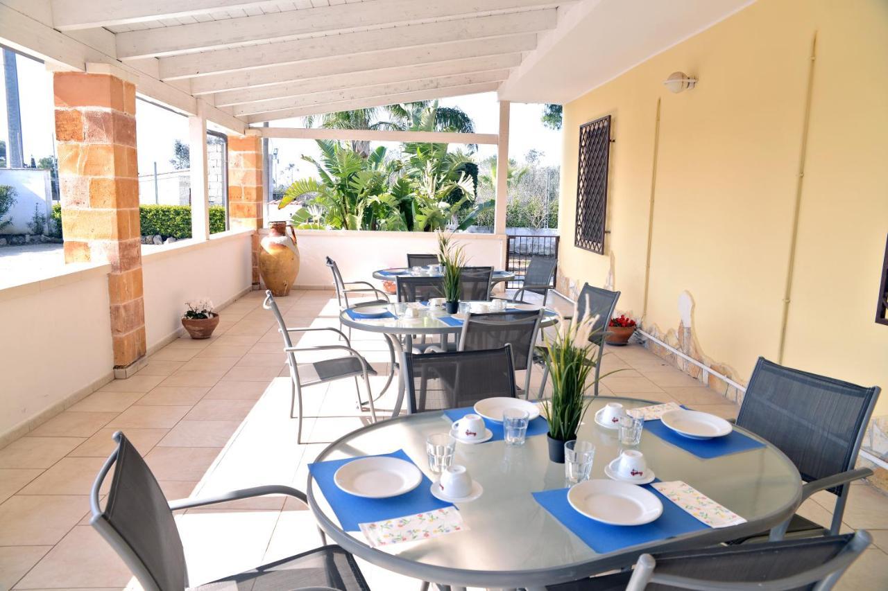 Coral B&B Porto Cesareo Buitenkant foto