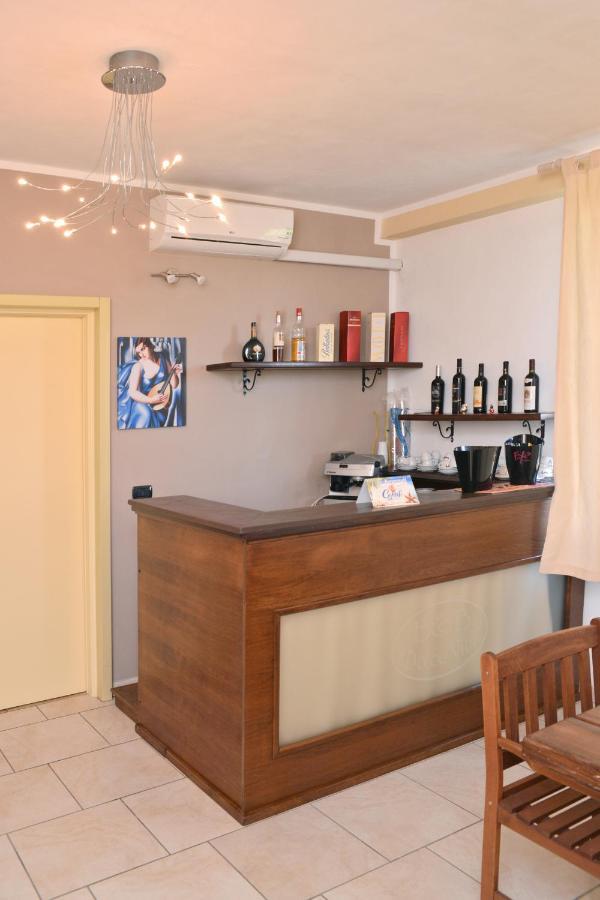 Coral B&B Porto Cesareo Buitenkant foto
