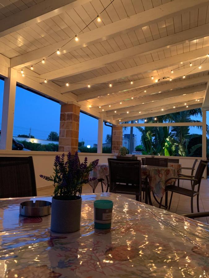Coral B&B Porto Cesareo Buitenkant foto